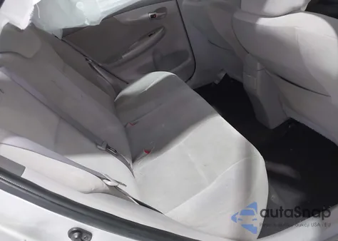 2010 Toyota Corolla Le z USA, uszkodzony, nr VIN 1NXBU4EE7AZ312878